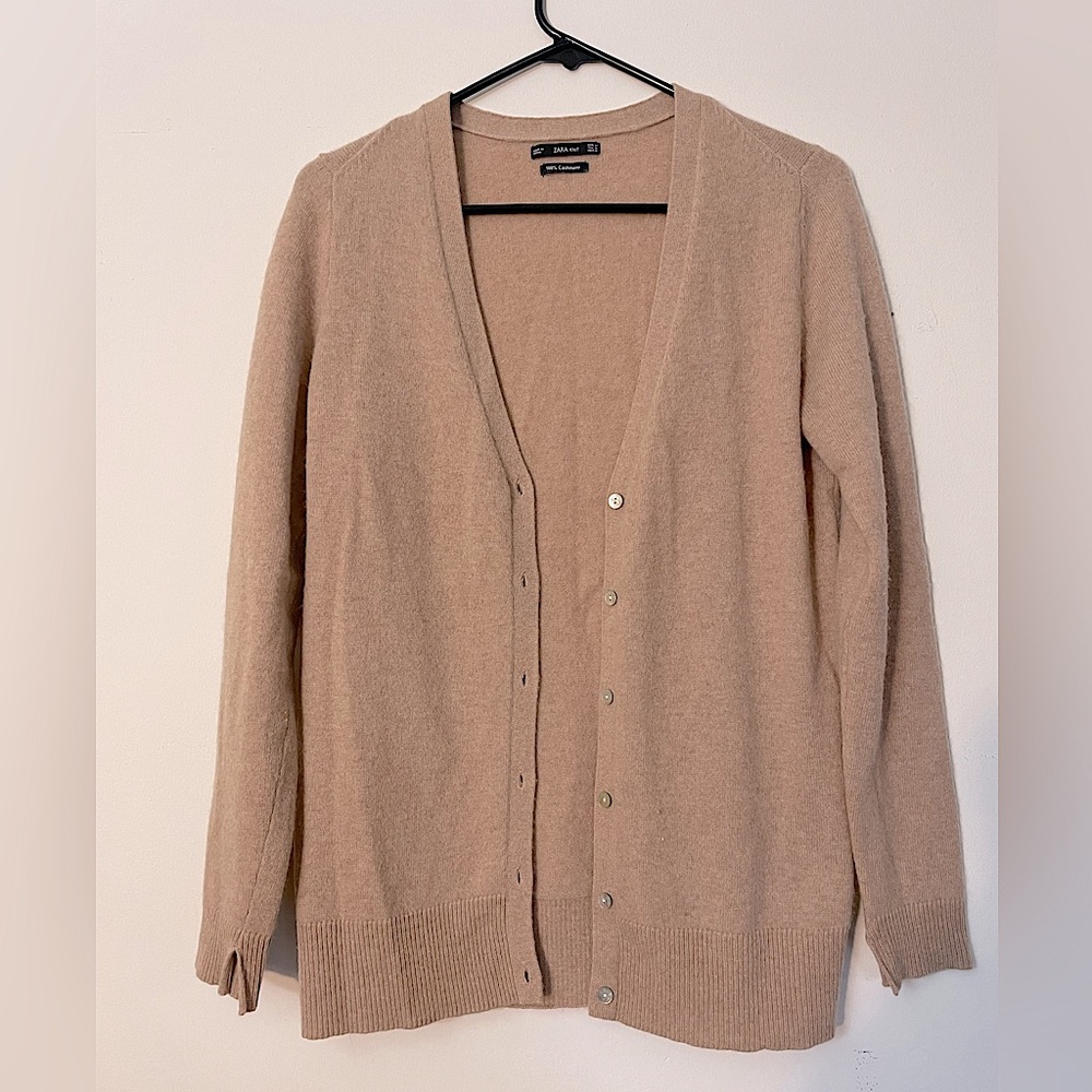 Zara 100% soft cashmere cardigan size Medium.